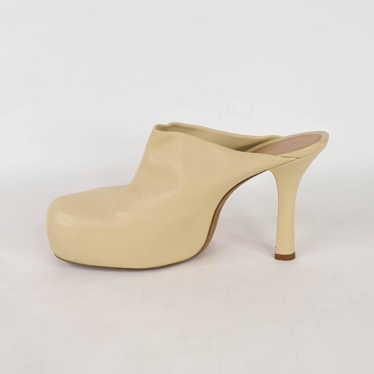 Bottega Veneta Heels Stretch Nappa Mules Light Beige 37