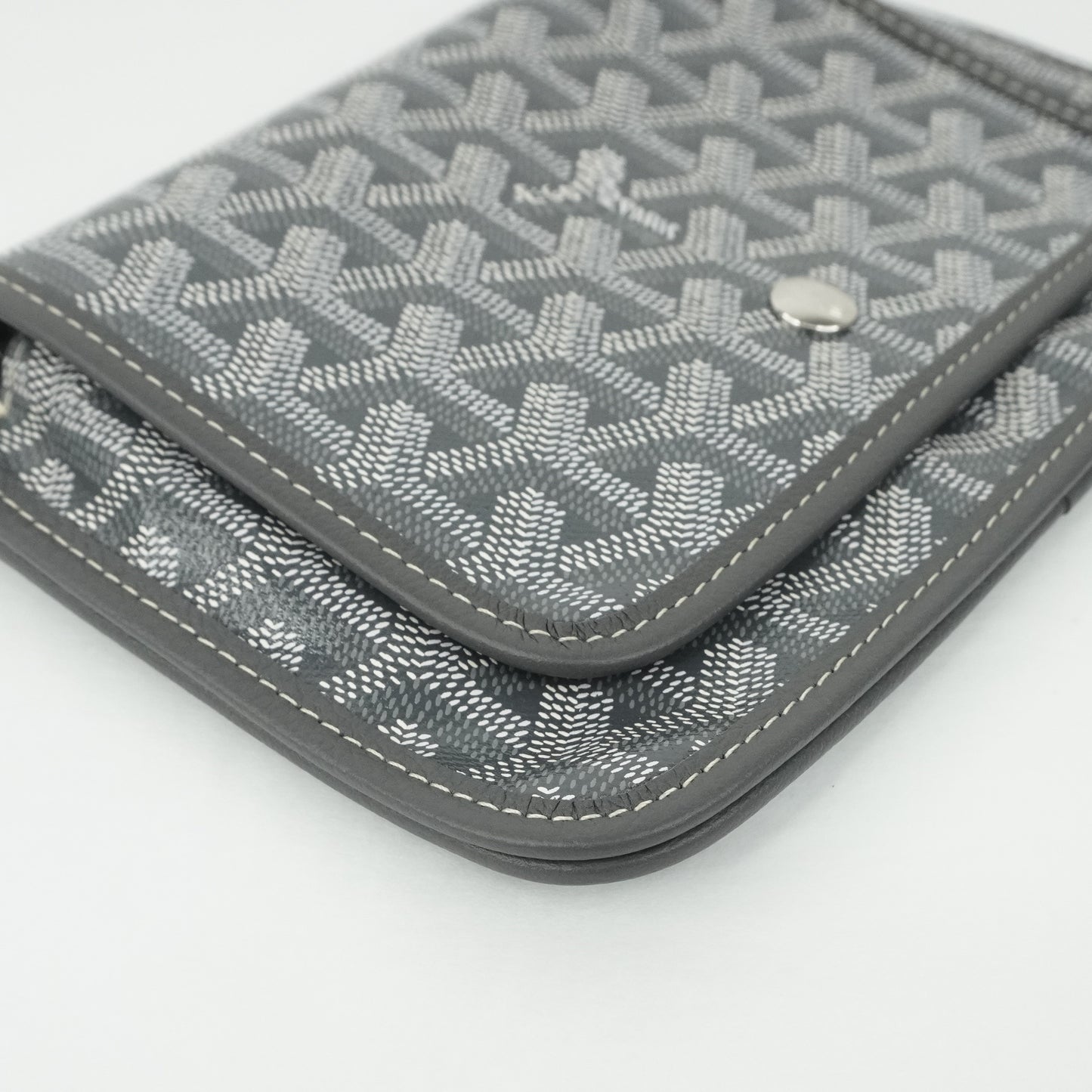 Goyard Plumet Grey