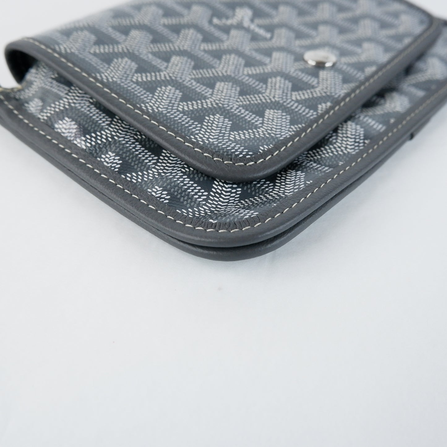 Goyard Plumet Grey