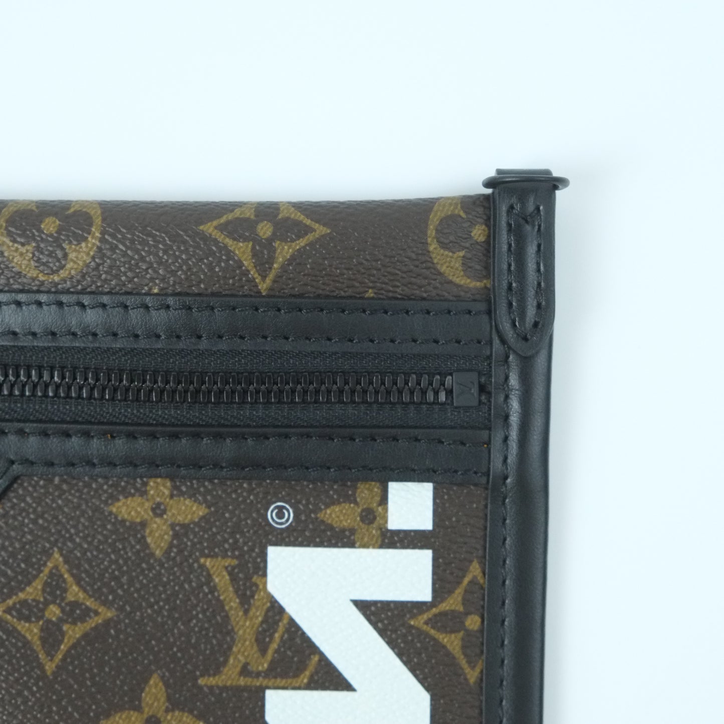 Louis Vuitton Double Flat Messenger Monogram