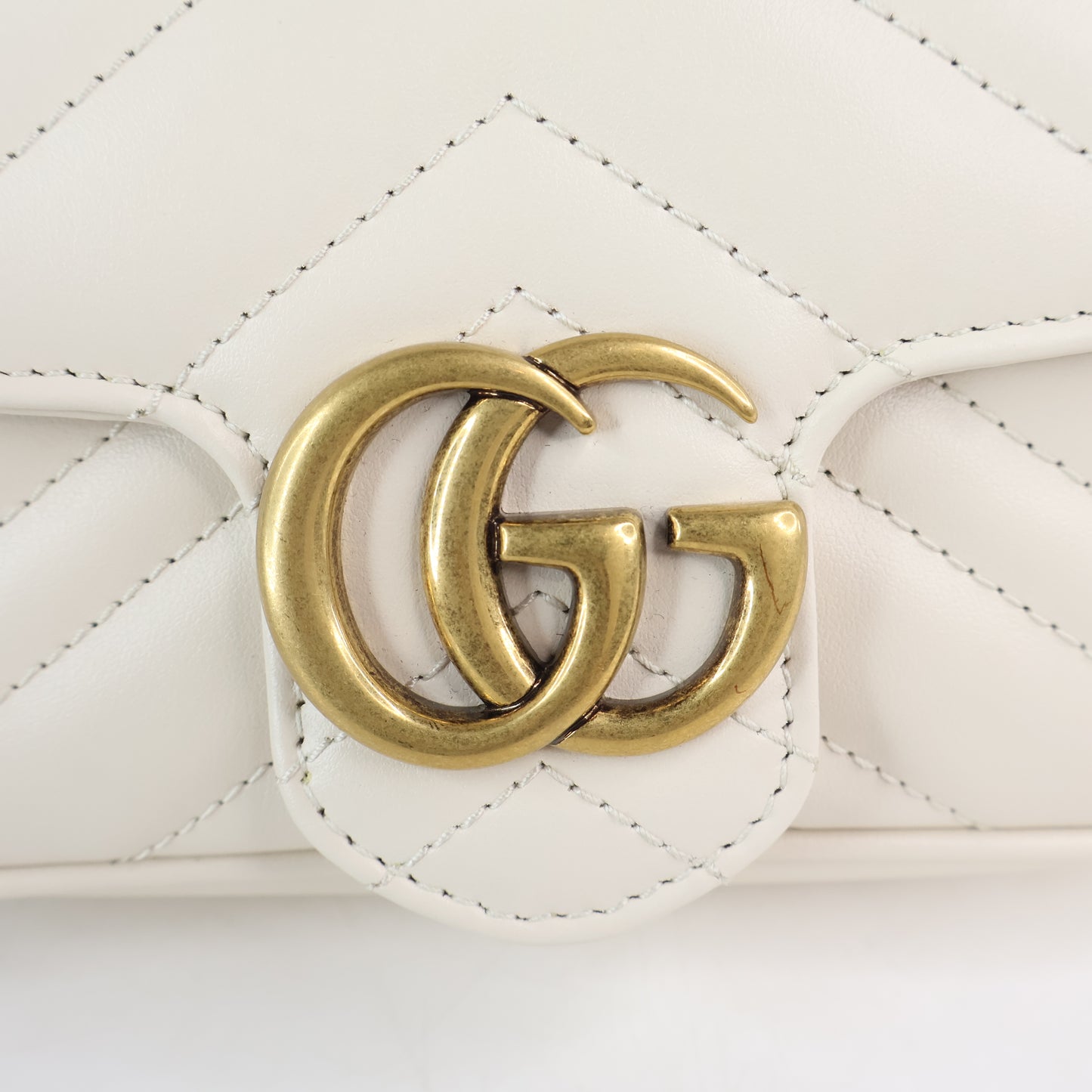 Gucci Super Mini GG Marmont