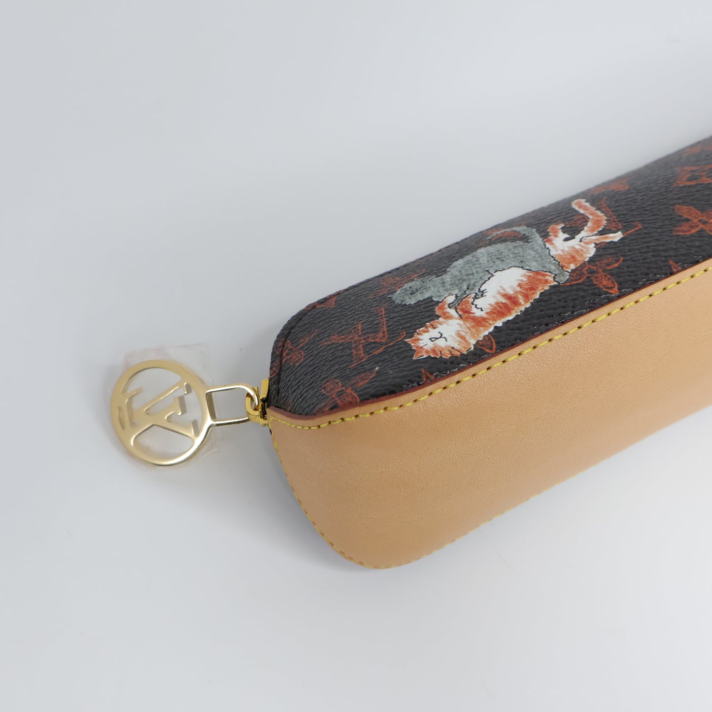 LV Catogram Elizabeth Pouch Orange Marron