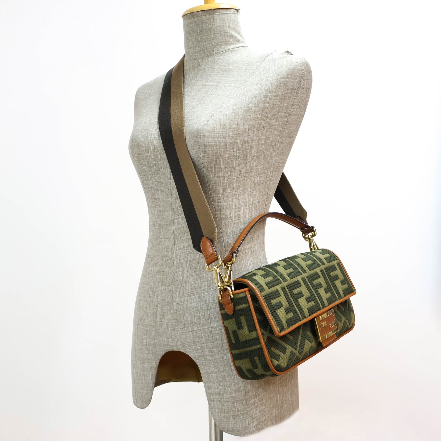 Fendi Baguette Canvas Green