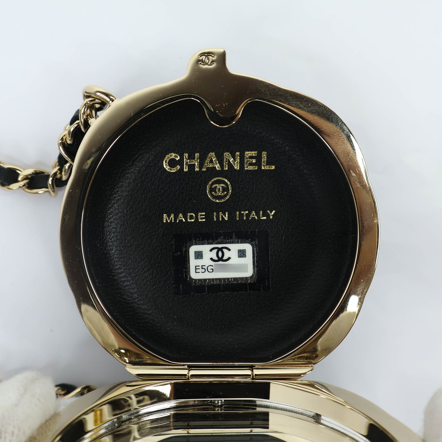 Chanel O-Other Shape With Chain