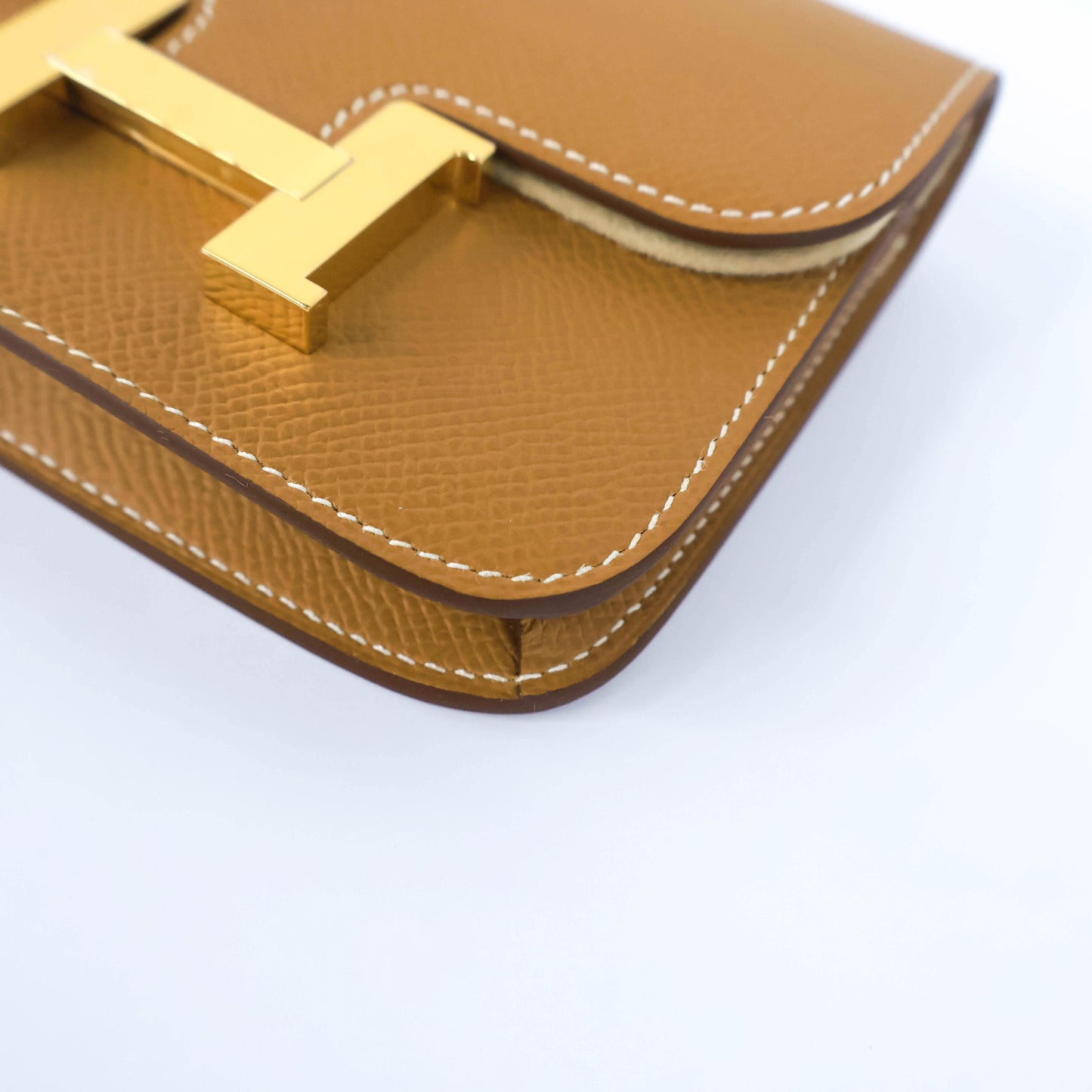 Hermes Constance Slim Epsom Gold GHW