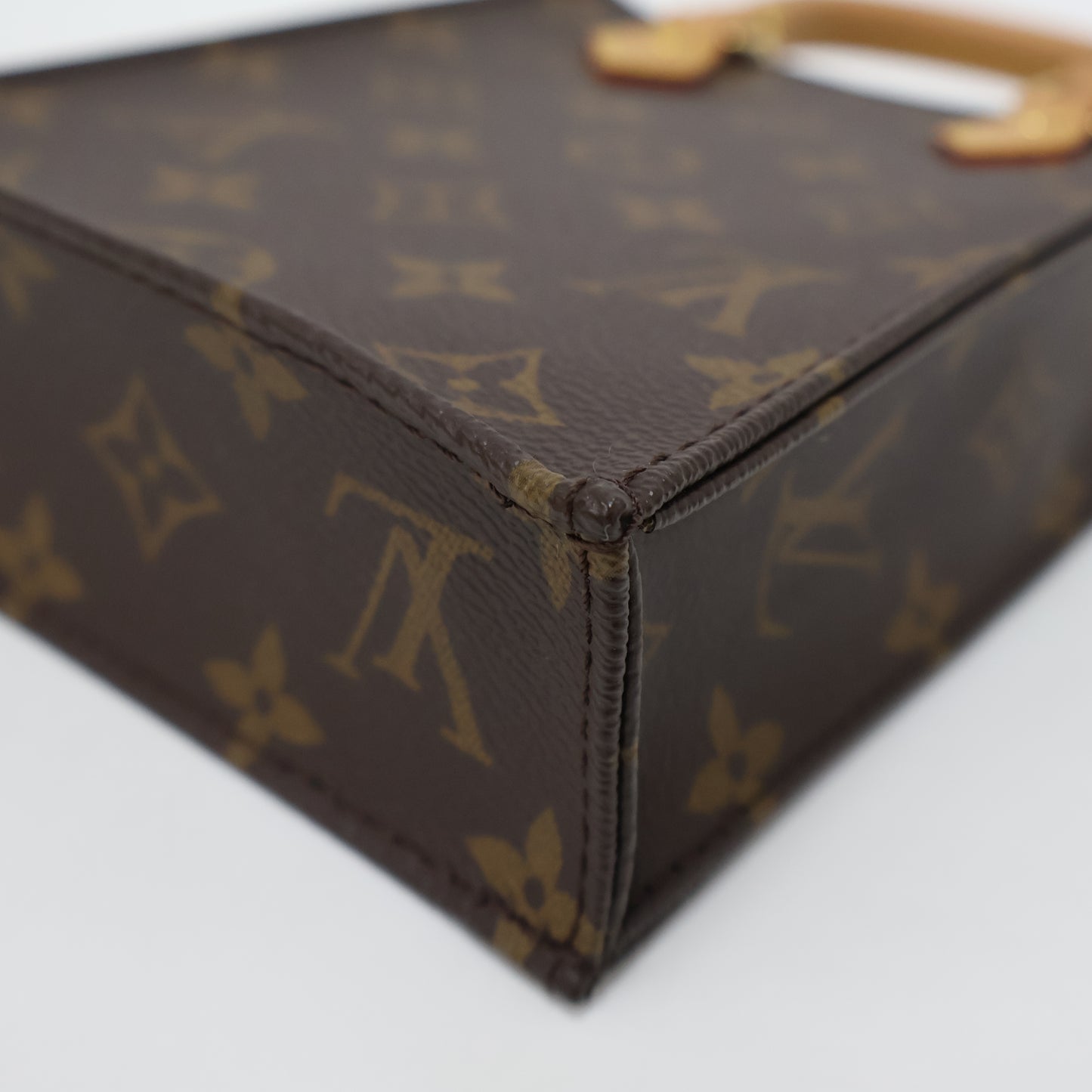 Louis Vuitton Petit Sac Plat Monogram