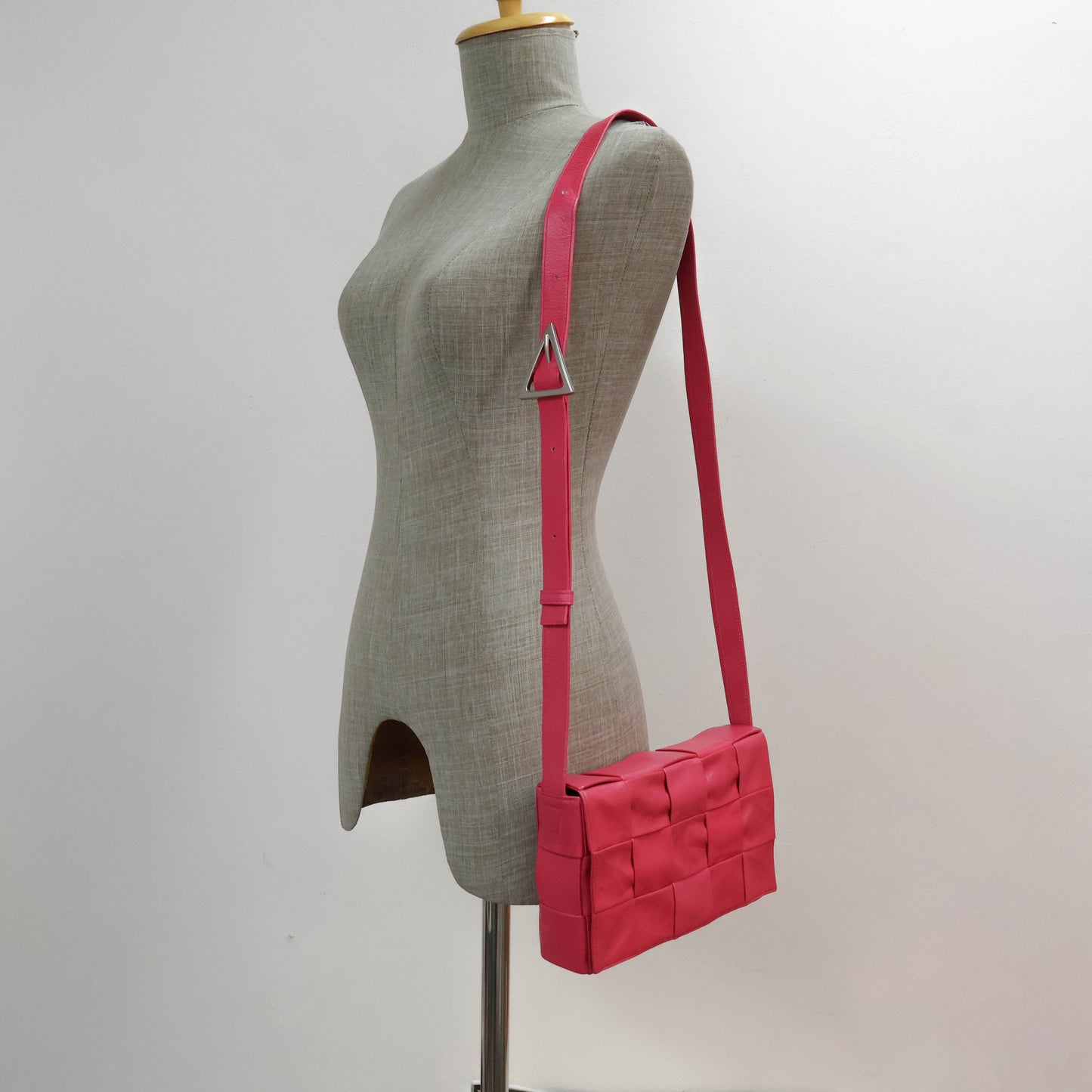 Bottega Cassette Bag Cranberry