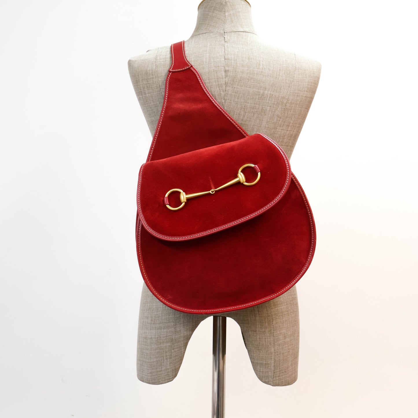 Gucci Sling Bag Horsebit Suede Red Vintage