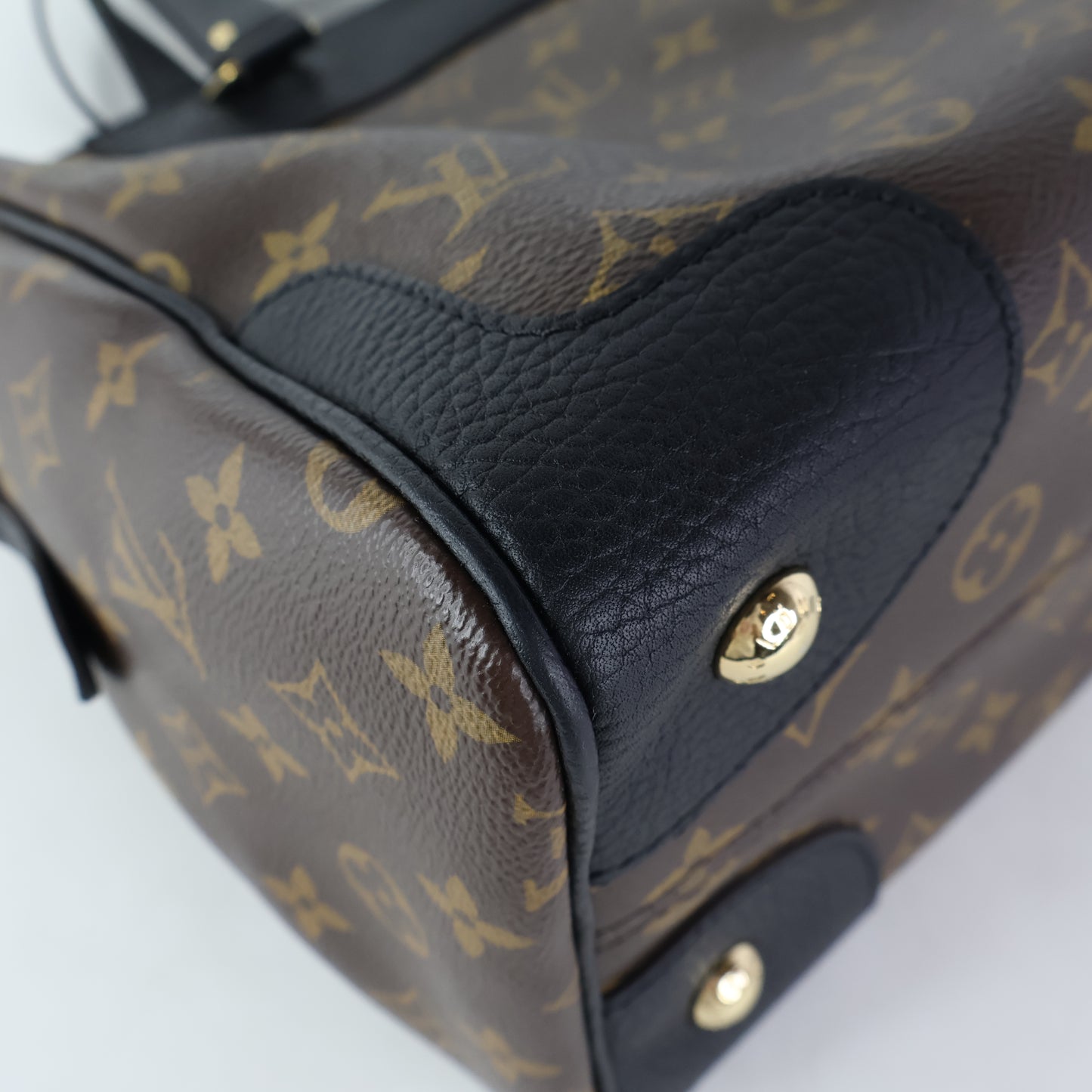 Louis Vuitton Retiro Monogram Leather Black