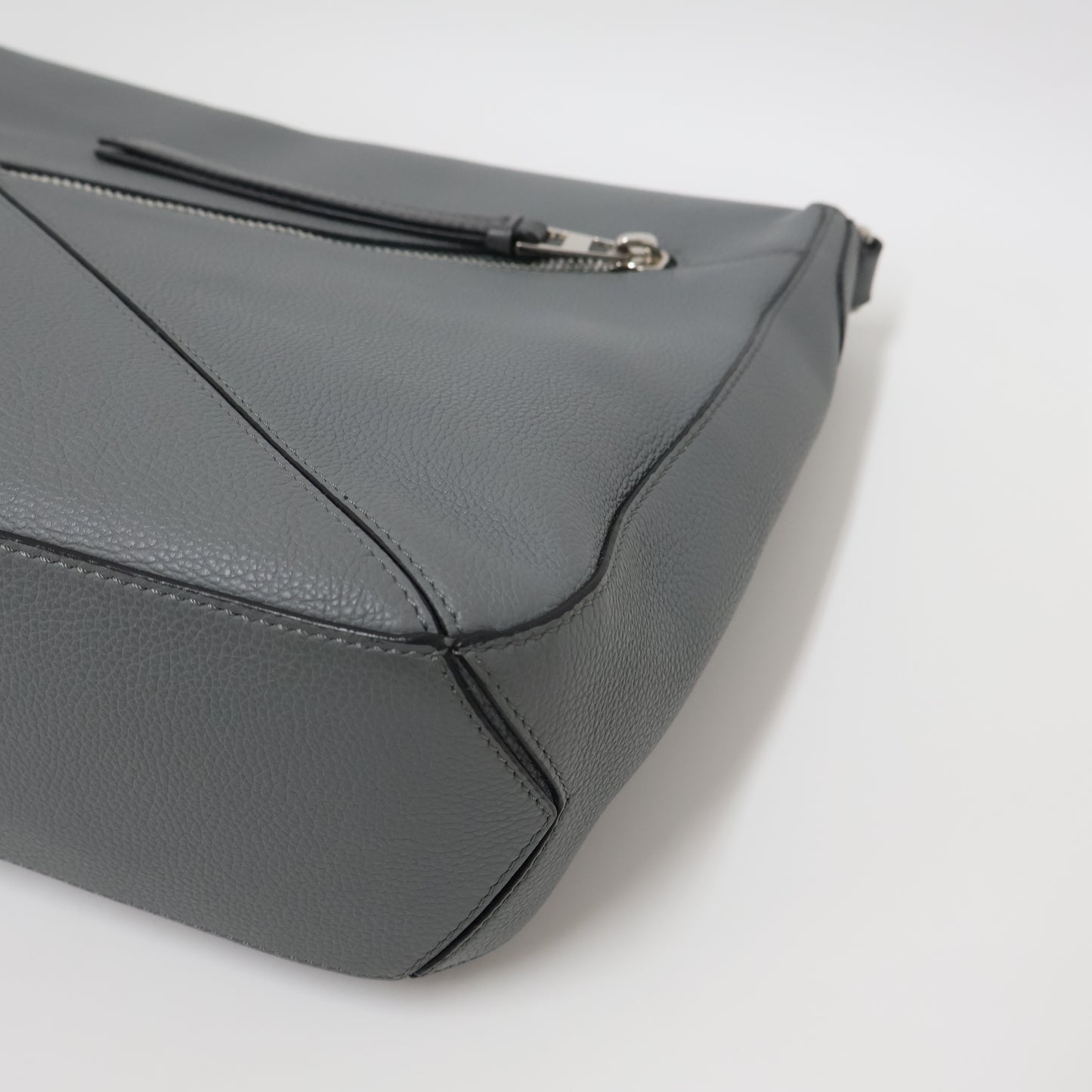 Loewe Puzzle Messenger Gunmetal