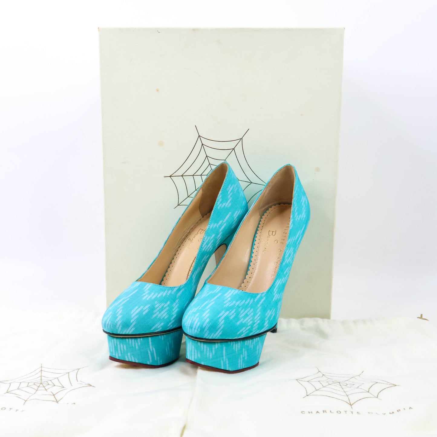 Charlotte Olympia Pump Blue 35