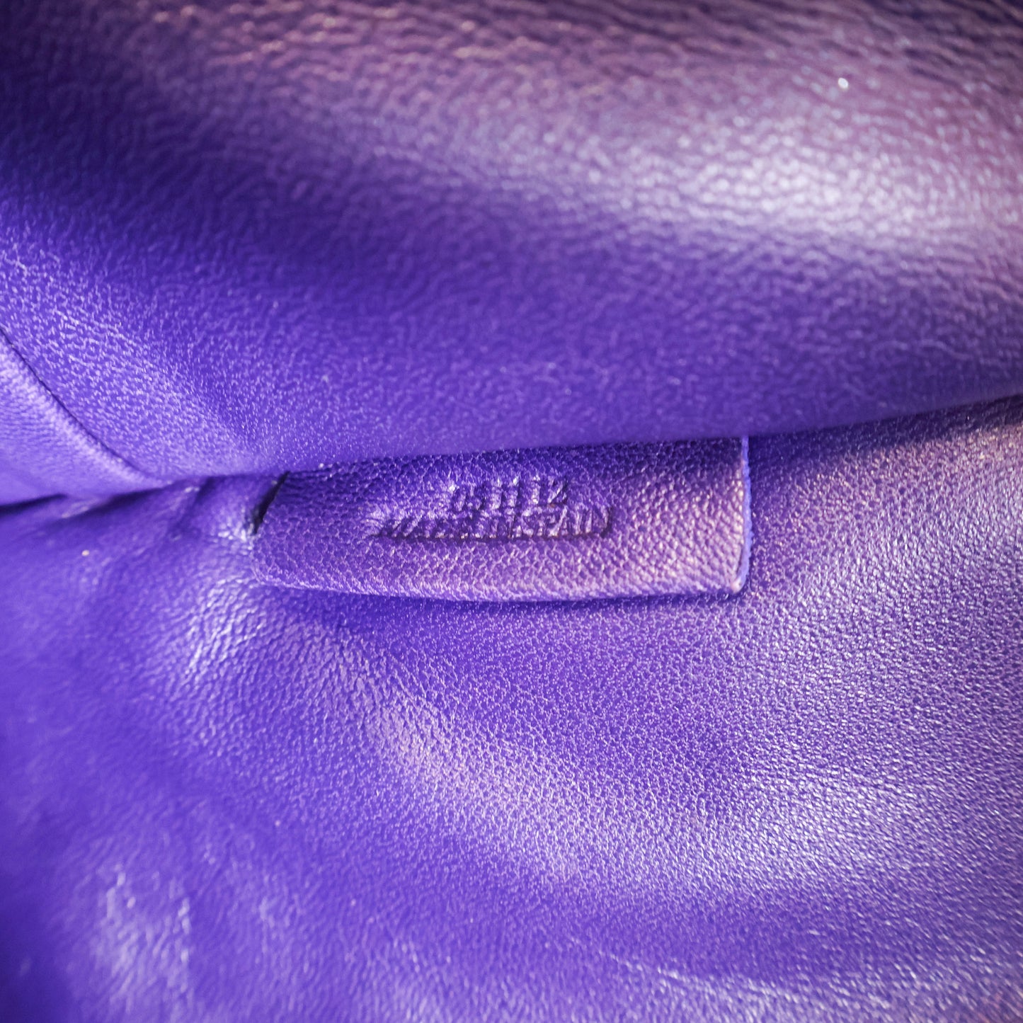 Loewe Amazona 36 Purple