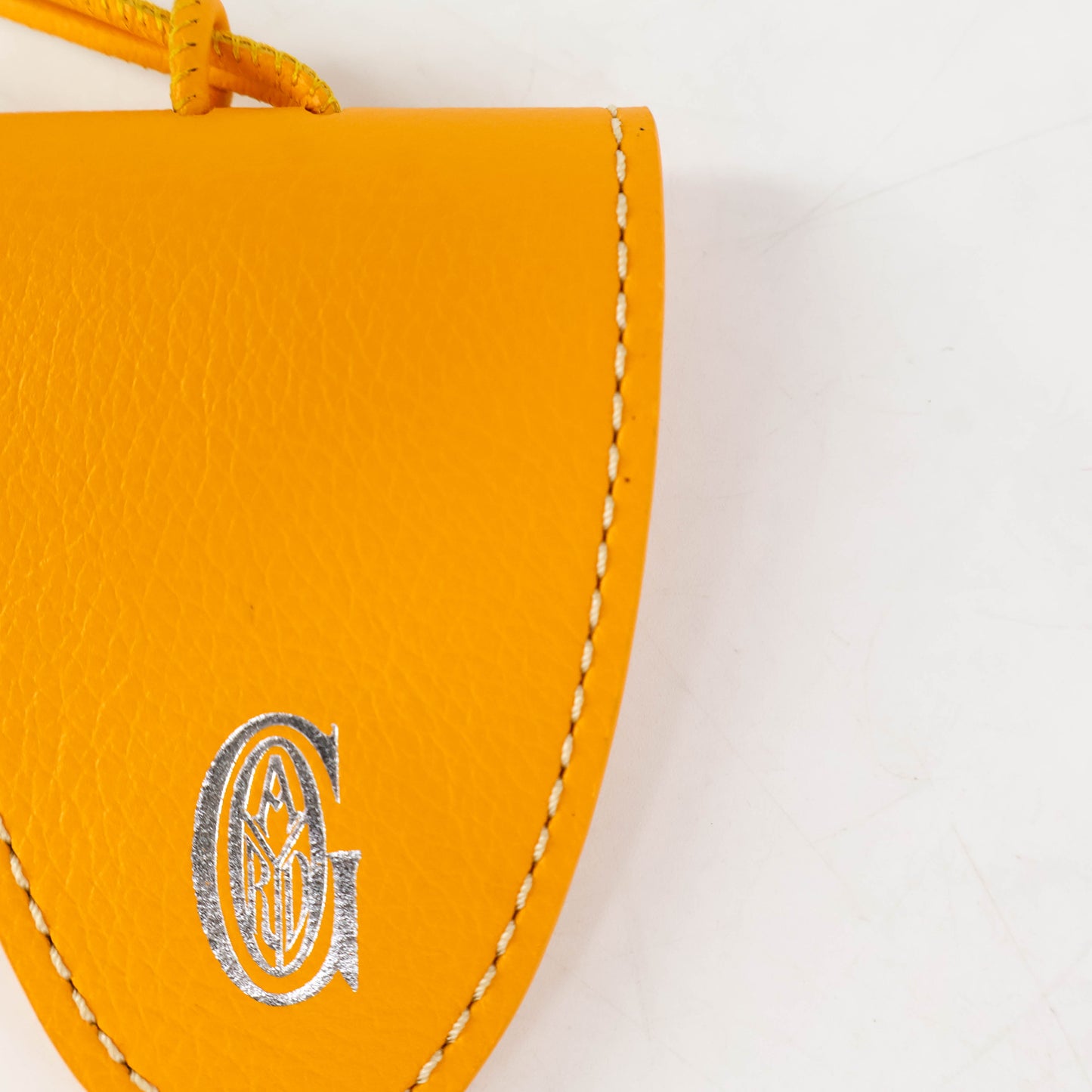 Goyard Croc Universel Cuir Yellow