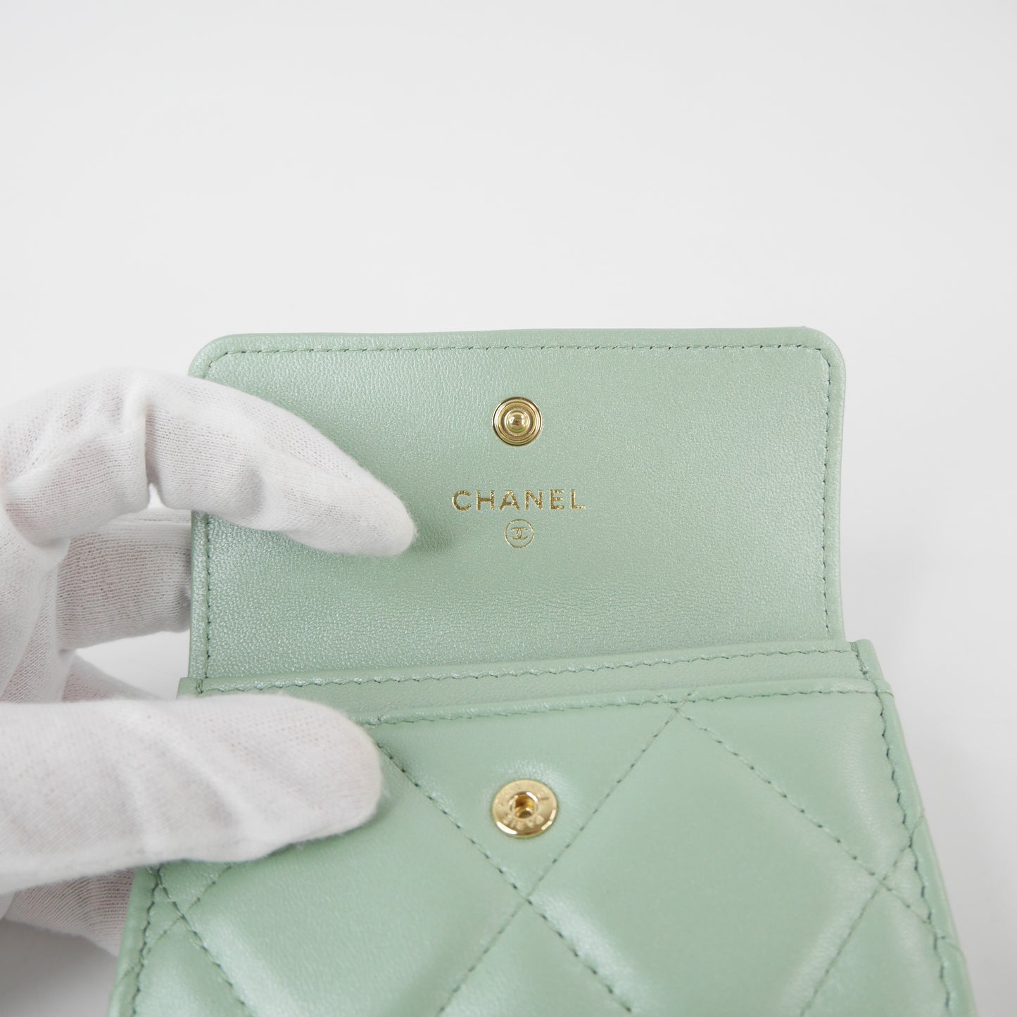 Chanel 19 Card Holder Green Lambskin